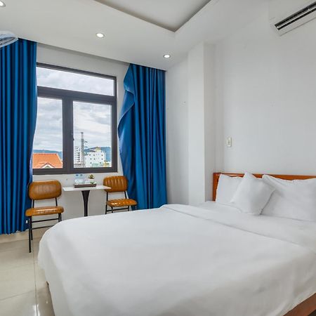 Saluton Hotel Da Nang Buitenkant foto